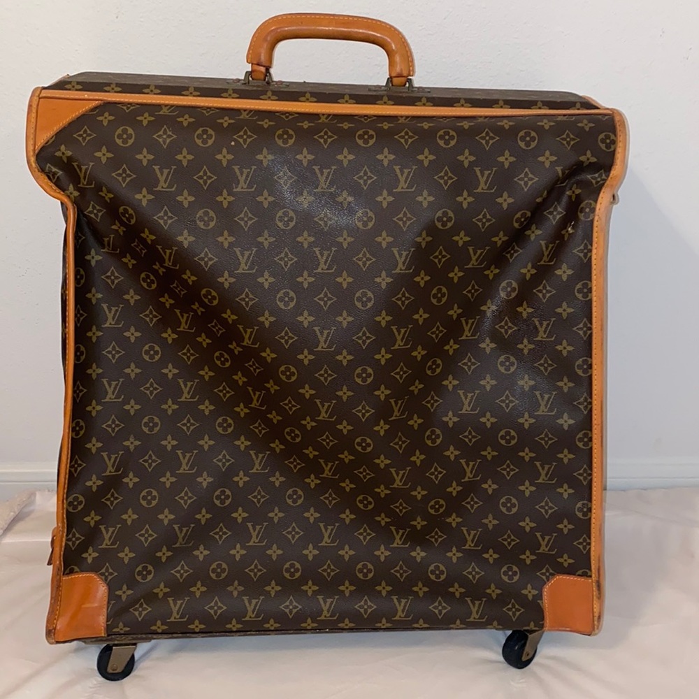Louis Vuitton Portable Cabin Garment Luggage